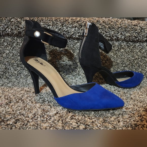 7.5 heels - Picture 2 of 2